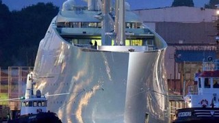 Ngắm siêu du thuyền lớn nhất thế giới của tỷ phú Nga